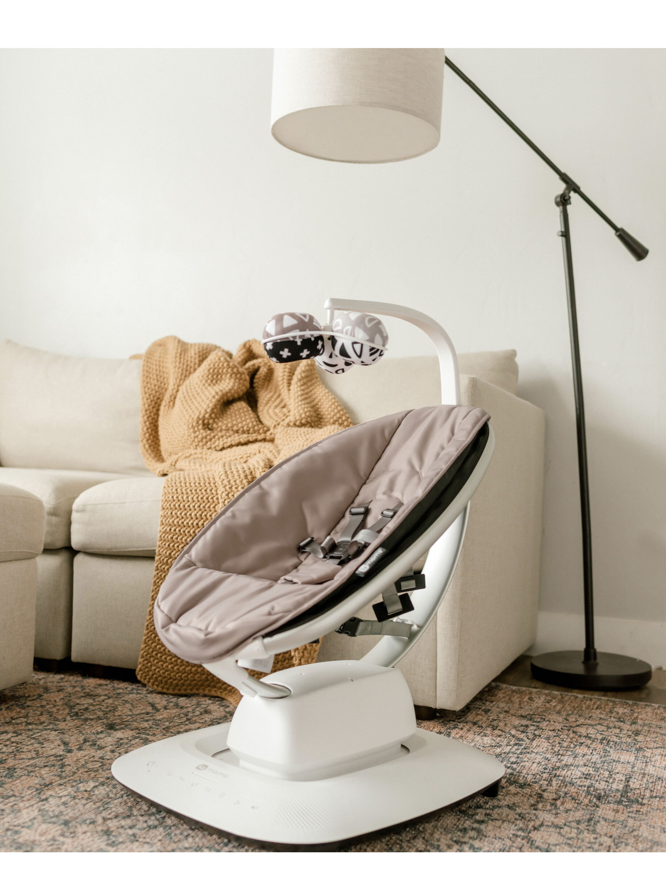 4Moms Mamaroo - Multi-Motion Baby Swing - Rosewood image number 4