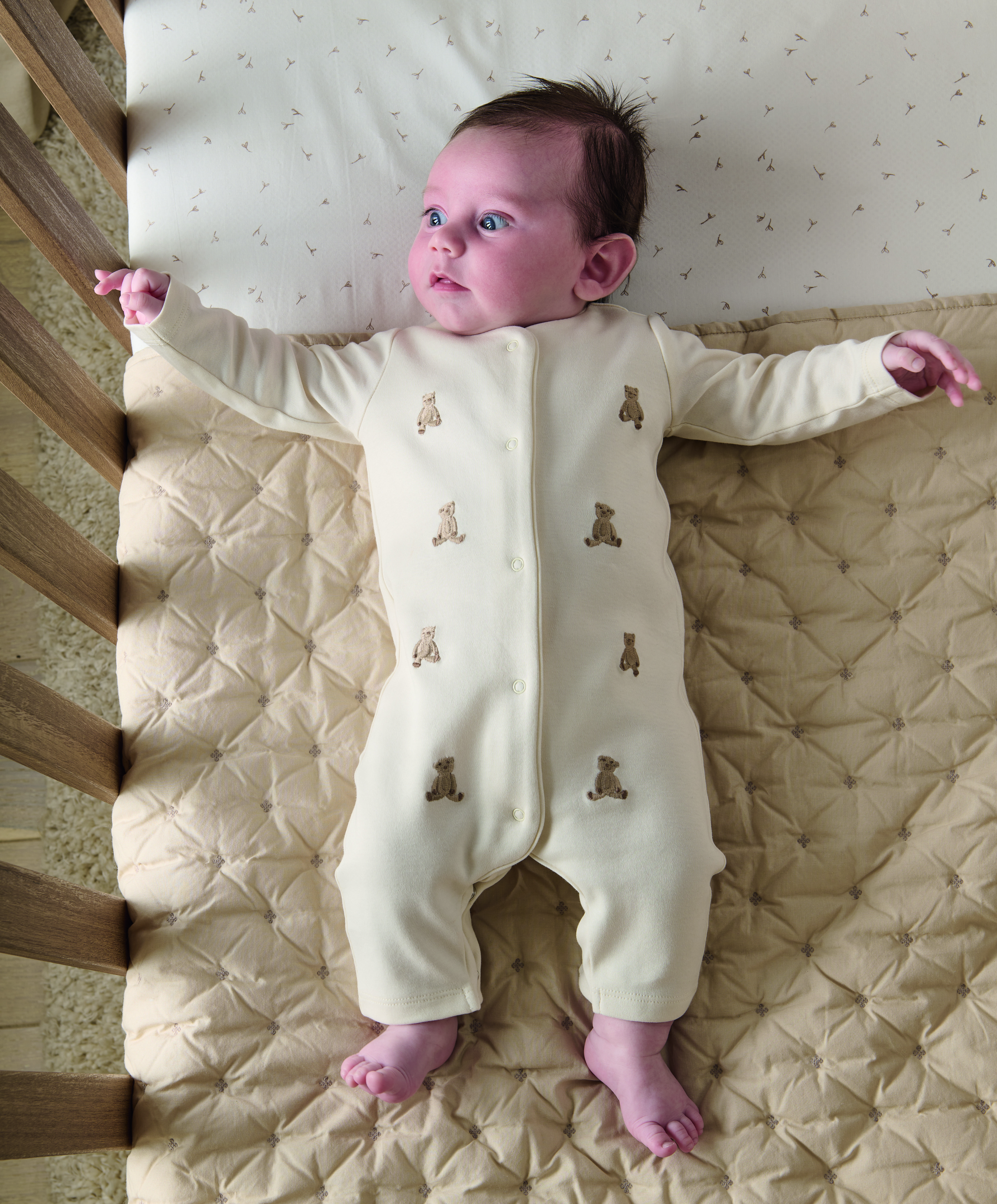 رومبر بتطريز دب image number 1