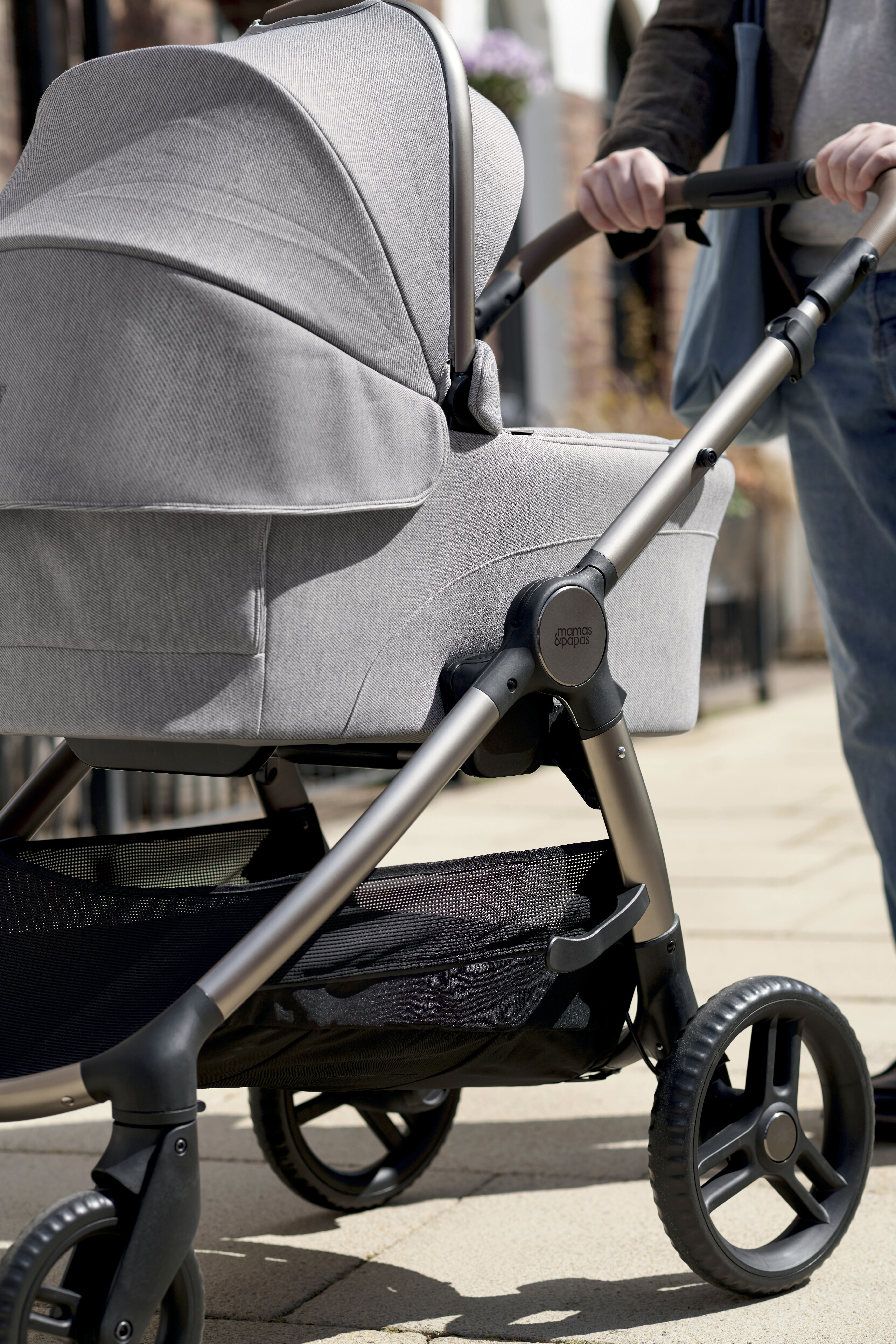 Ocarro 2 Carrycot - Heritage image number 1