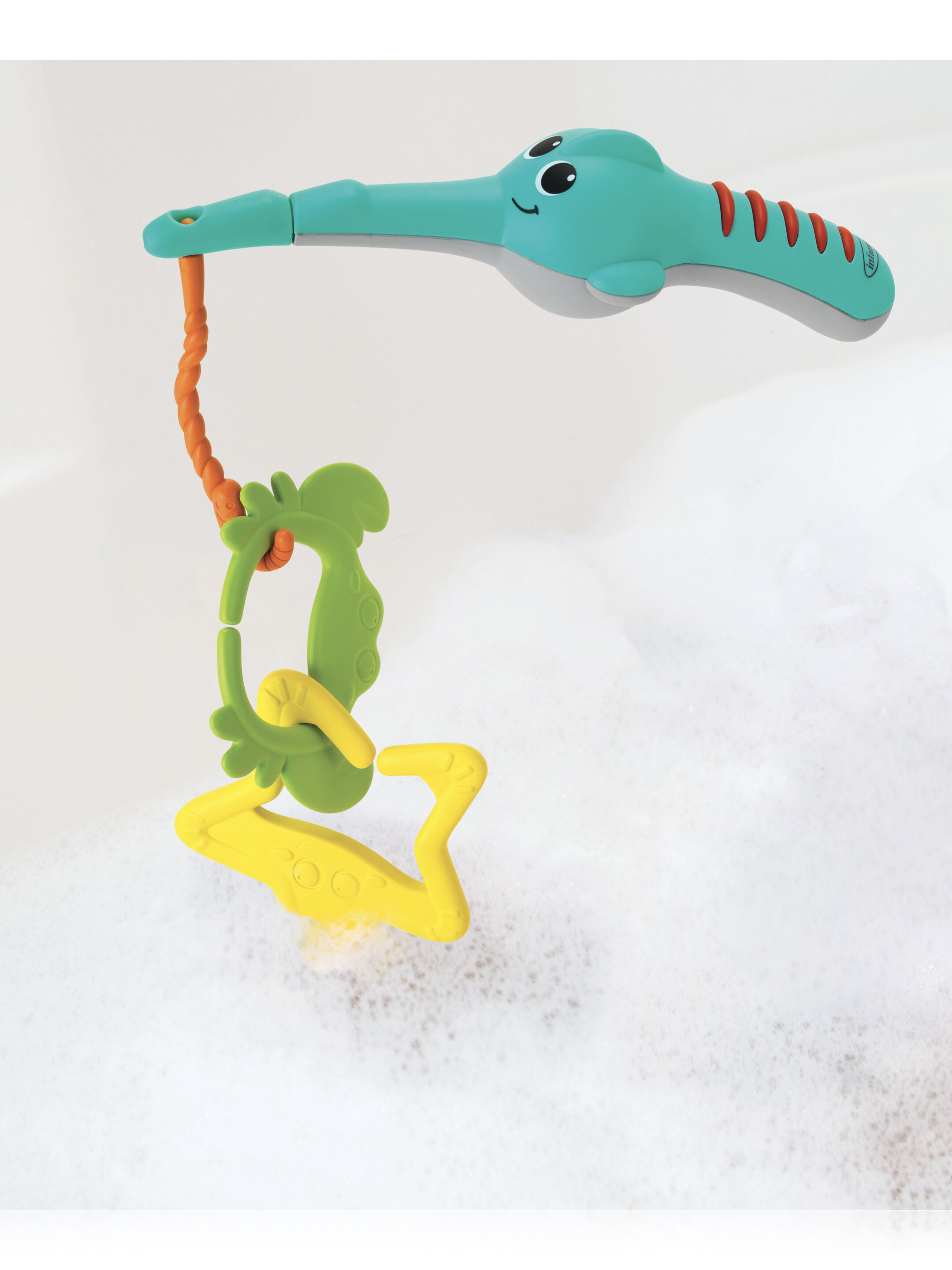 Infantino Fish & Link Bath Activity Set image number 2