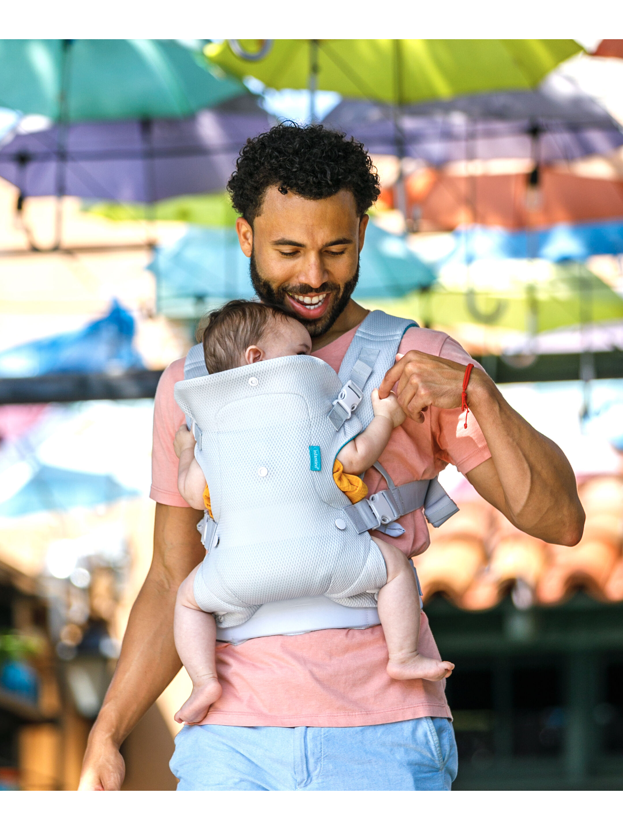 Infantino Flip 4-In-1 Light &amp; Airy Convertible Carrier image number 2