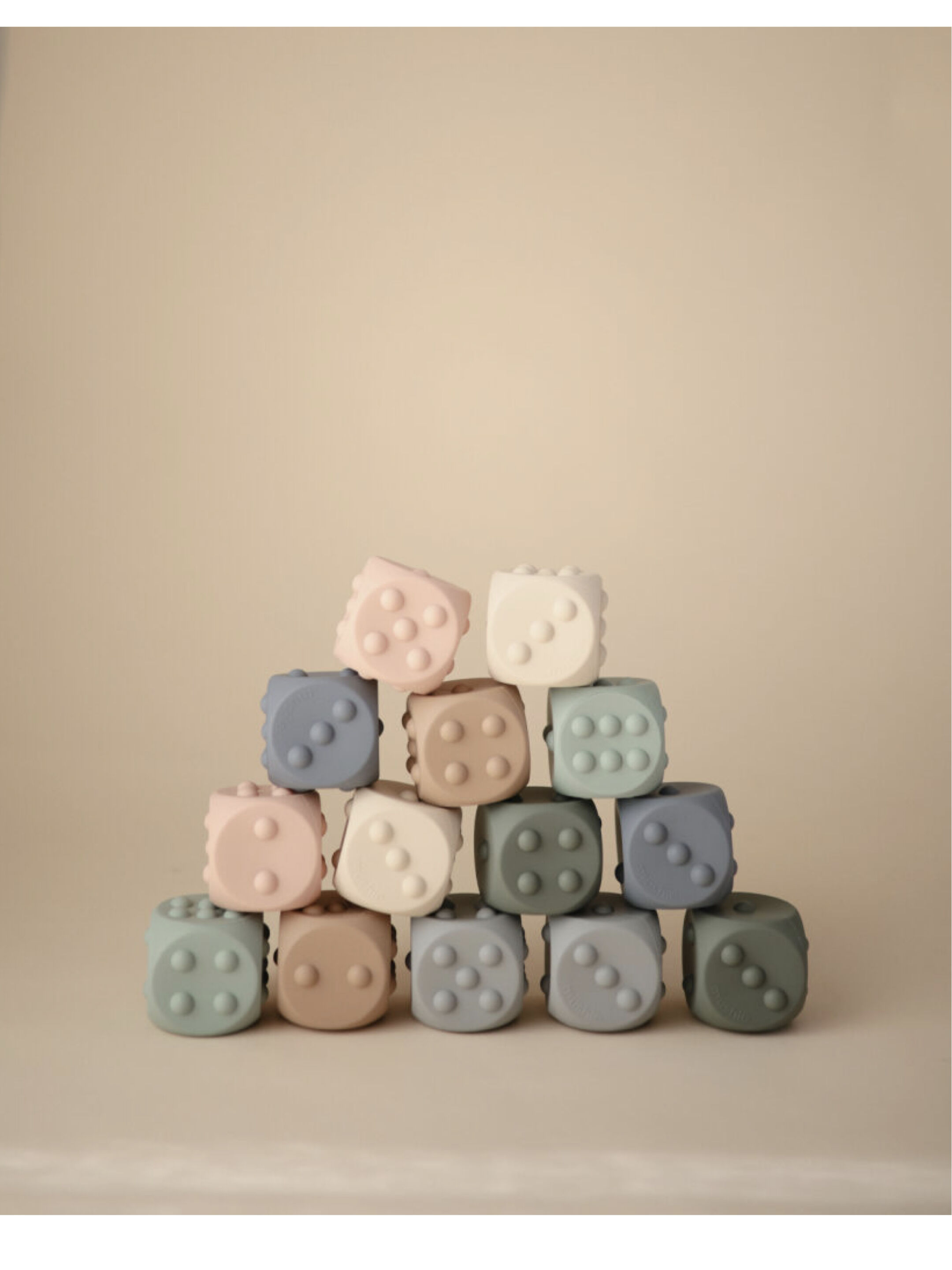Mushie Dice Press Toy (set of 2) Cambridge Blue/Shifting Sand image number 2