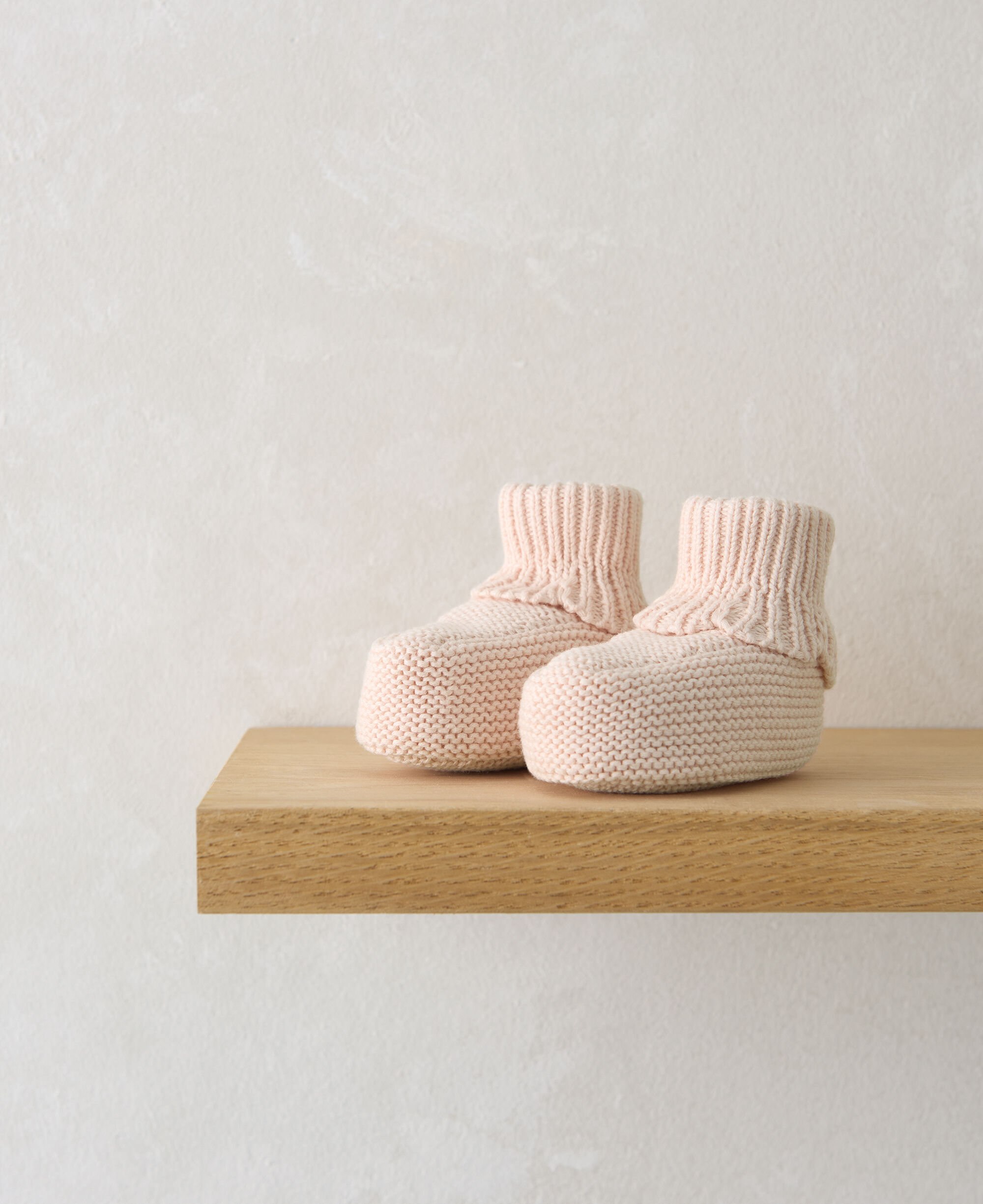 Knitted Booties - Pink