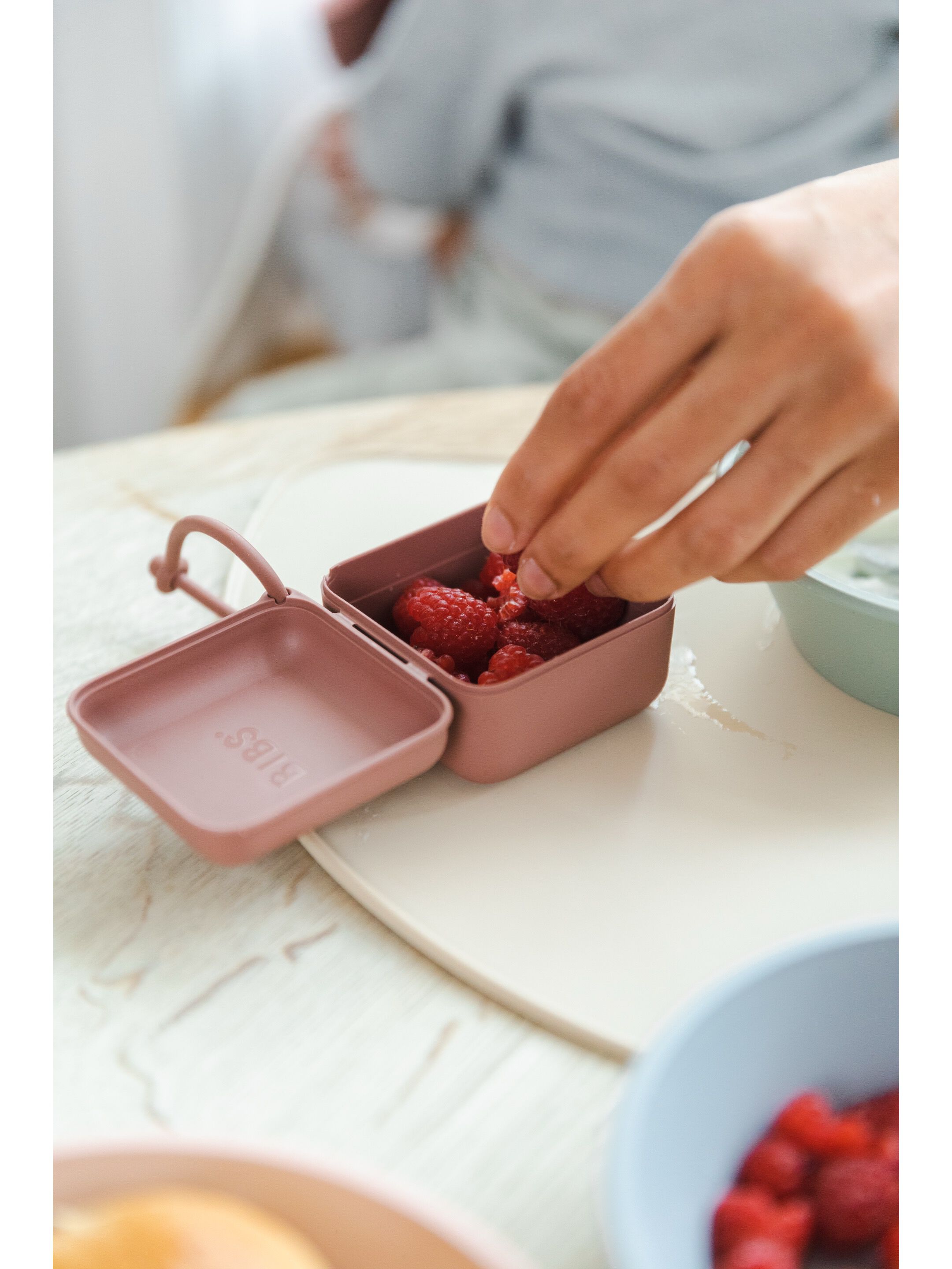 BIBS Pacifier Box Blush image number 3