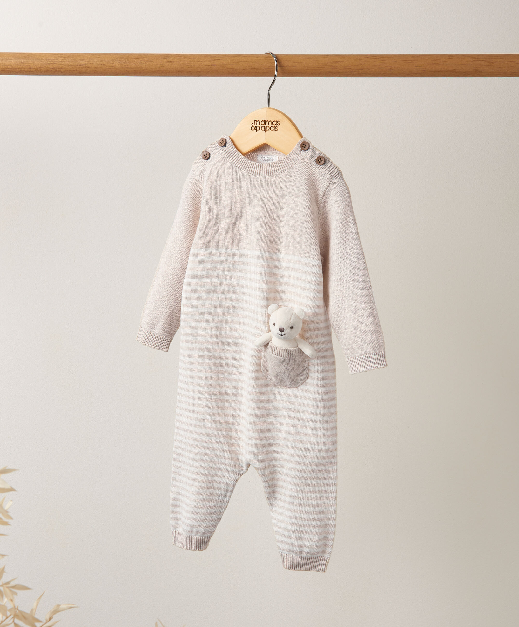 Knit Romper With Bear image number 4