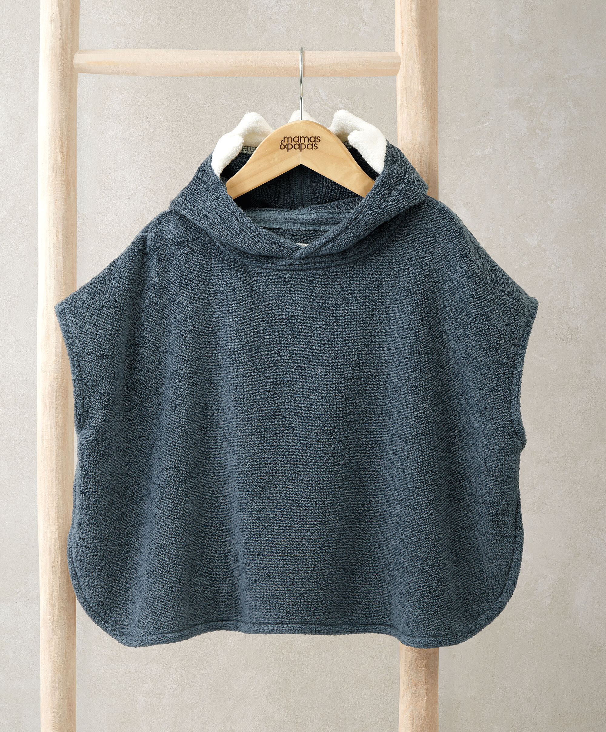 Character Poncho image number 1