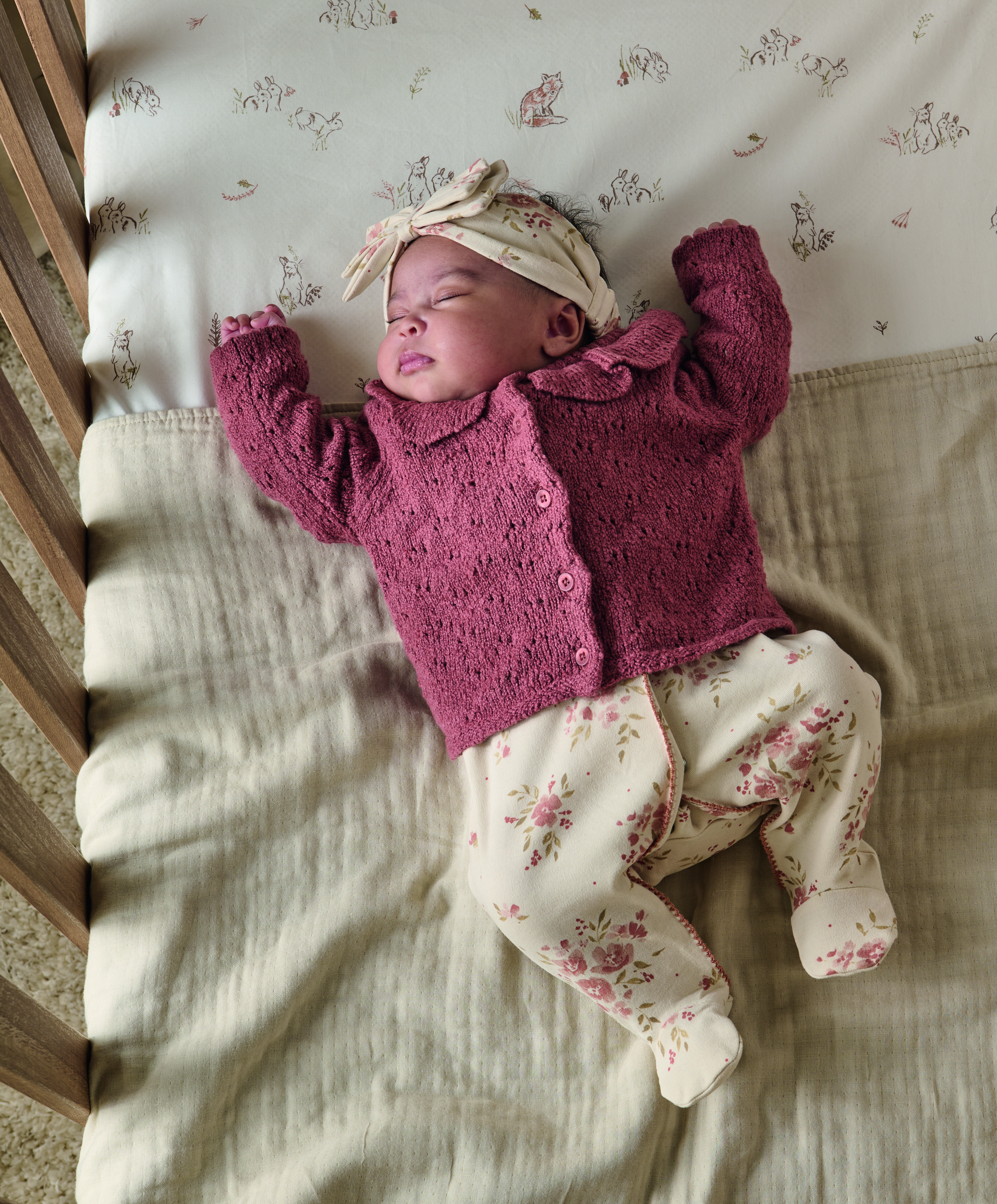 Neutral Floral Headband image number 3