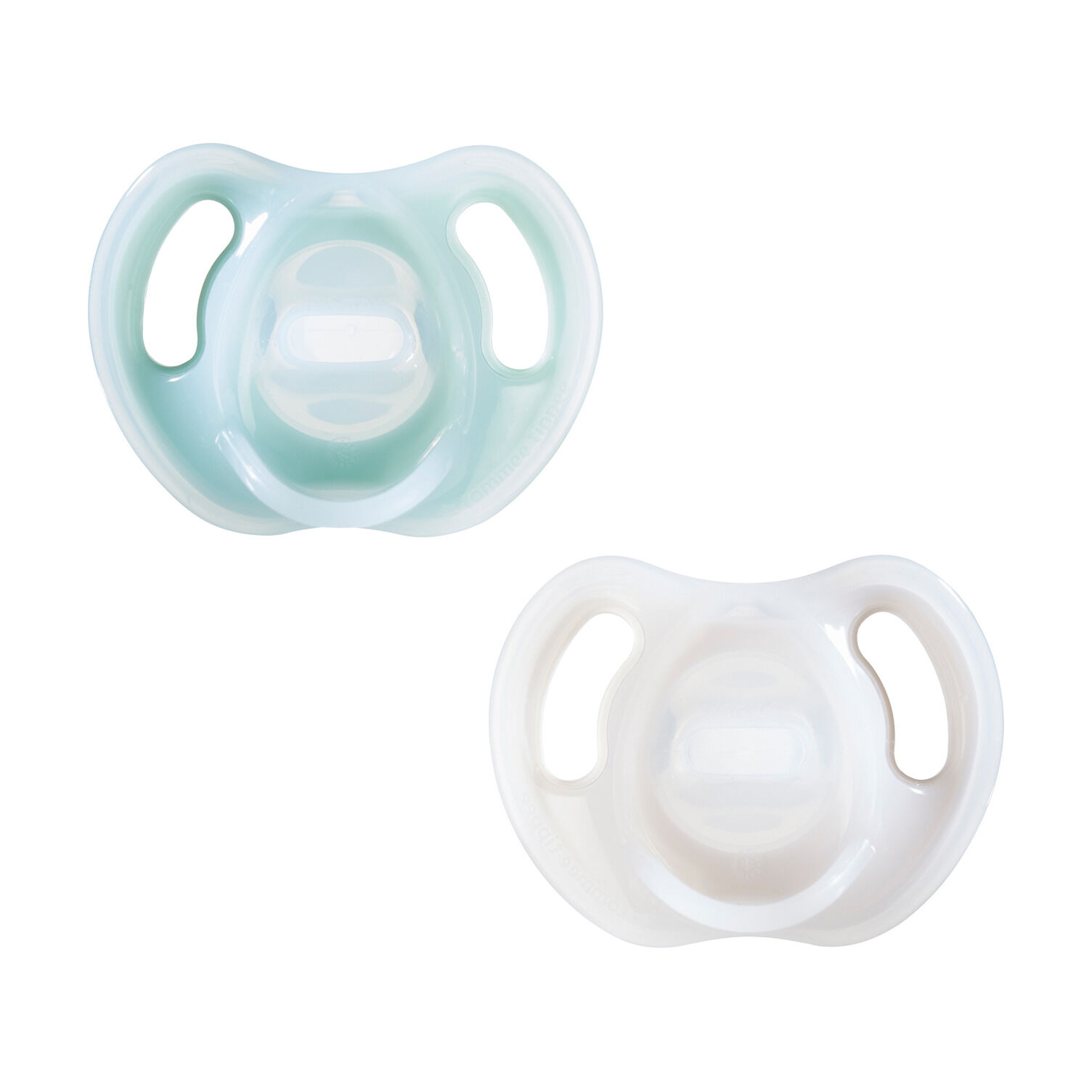 Tommee Tippee Ultra-Light Silicone Soother, 0-6M, 2 Pack, Symmetrical Orthodontic Design, Bpa-Free, One-Piece Design image number 3