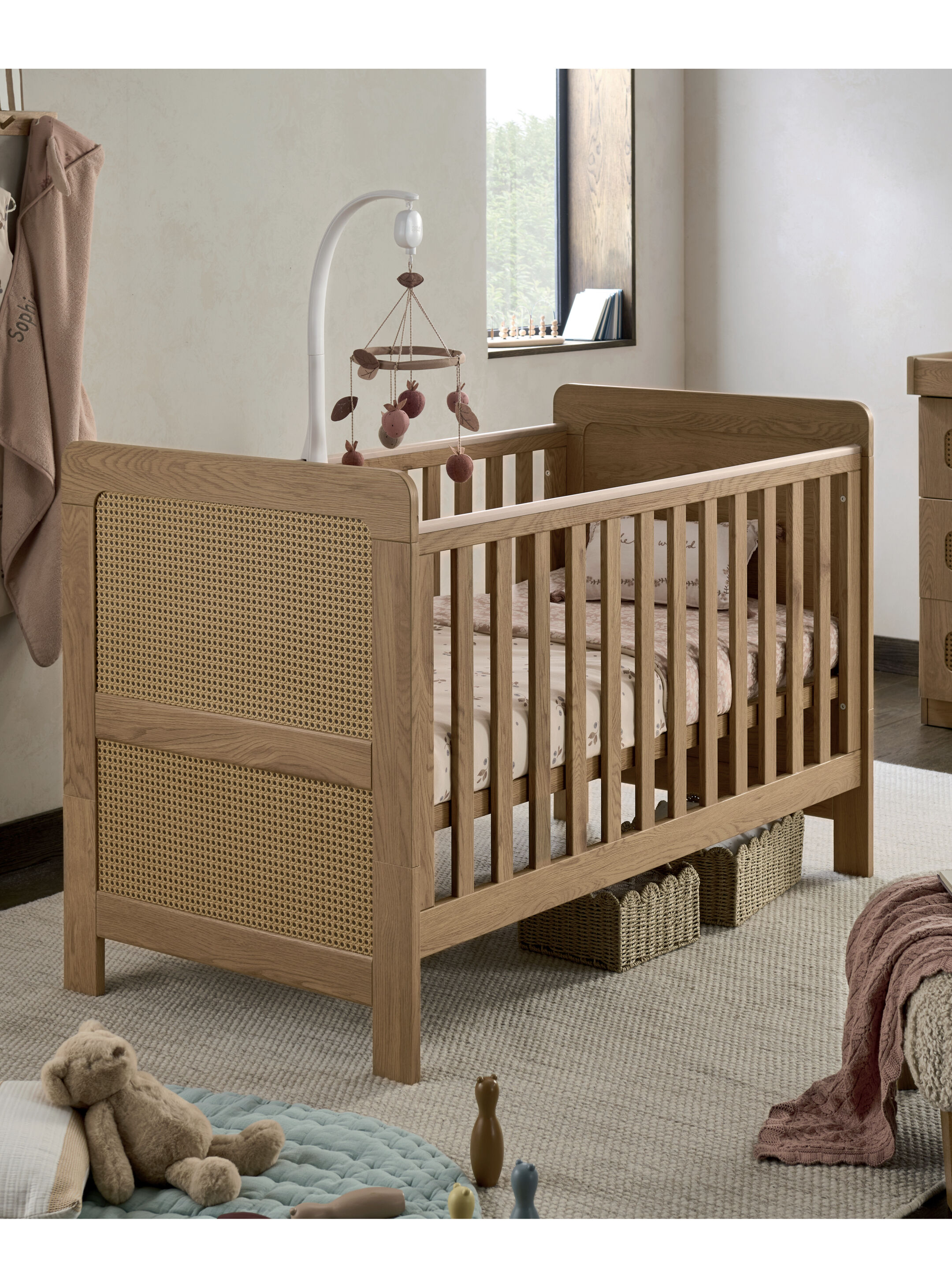 Esna Cotbed - Rattan image number 1