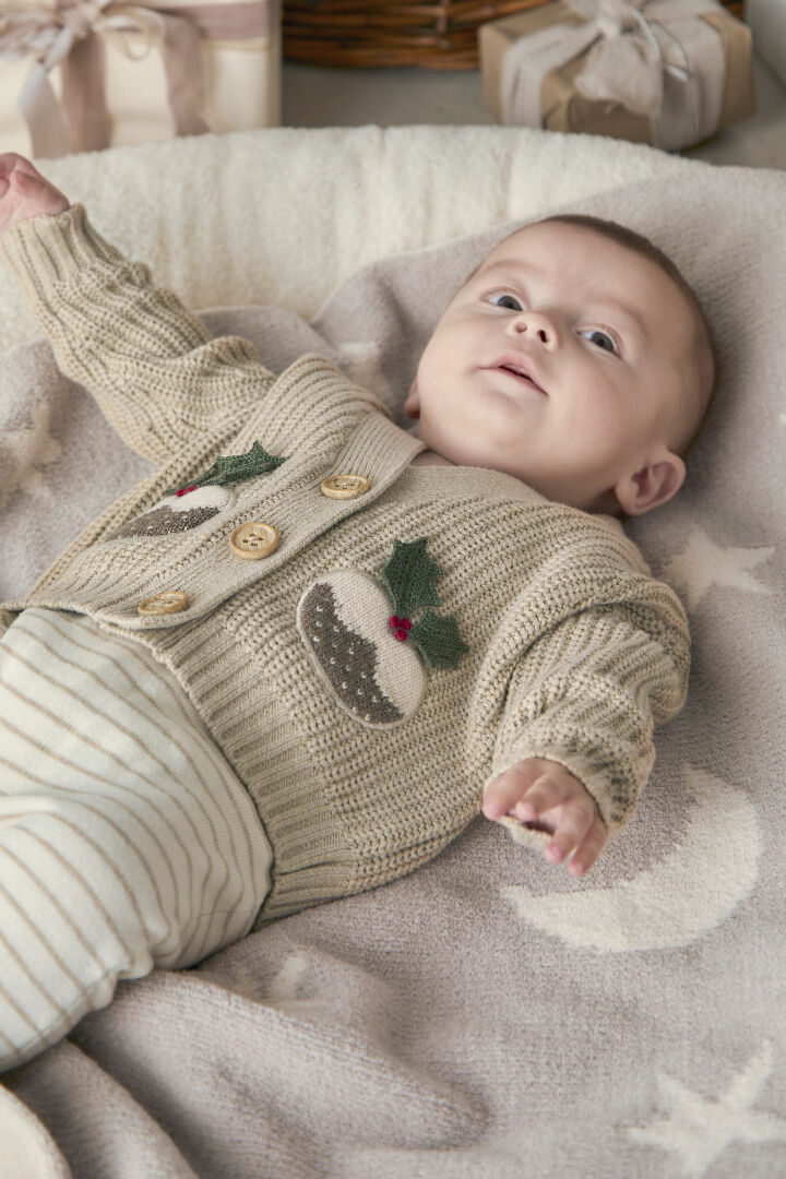Christmas Little Pudding Knitted Outfit Set image number 1