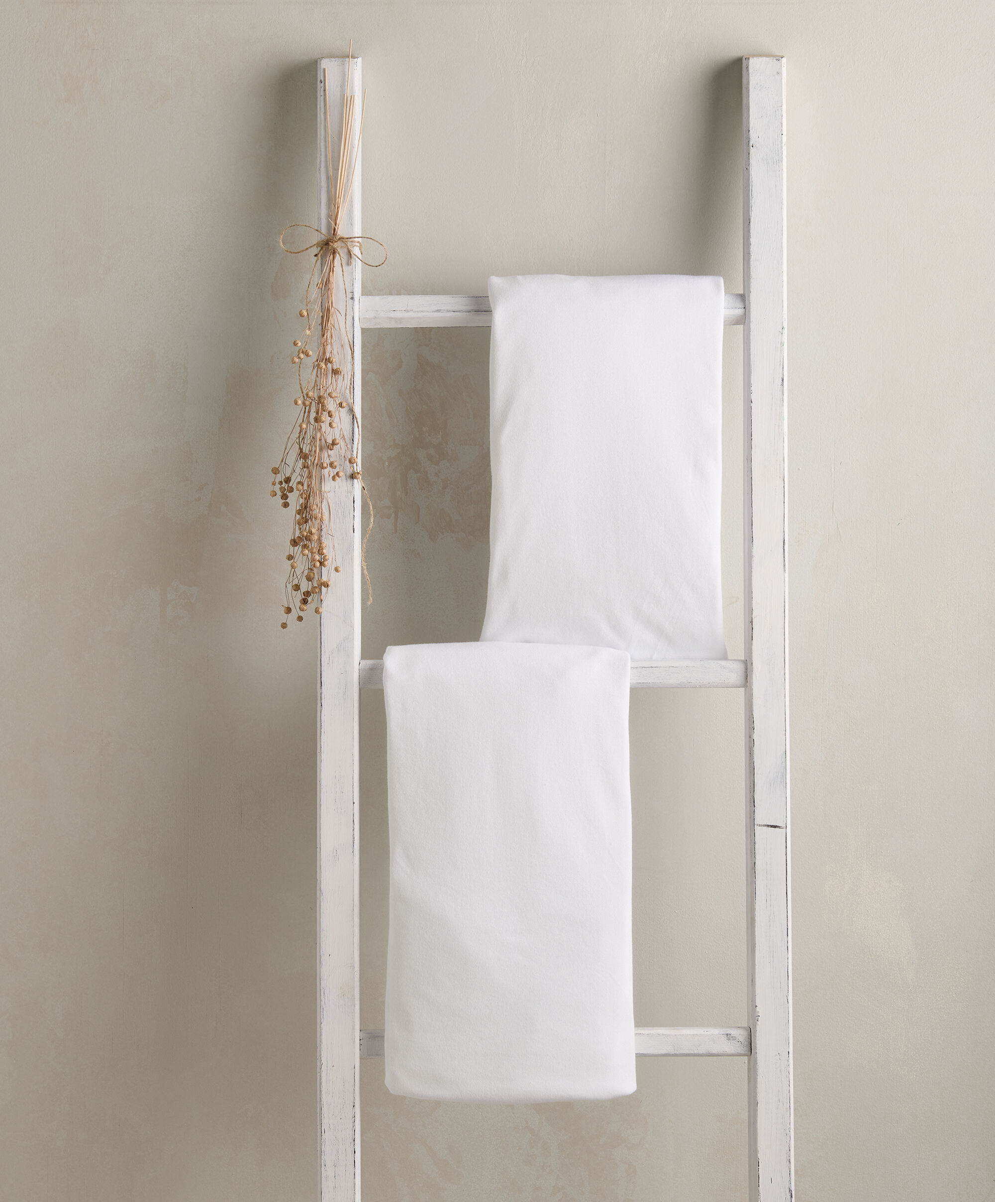 Travel Cot Fitted Sheets (2 Pack) - White image number 1