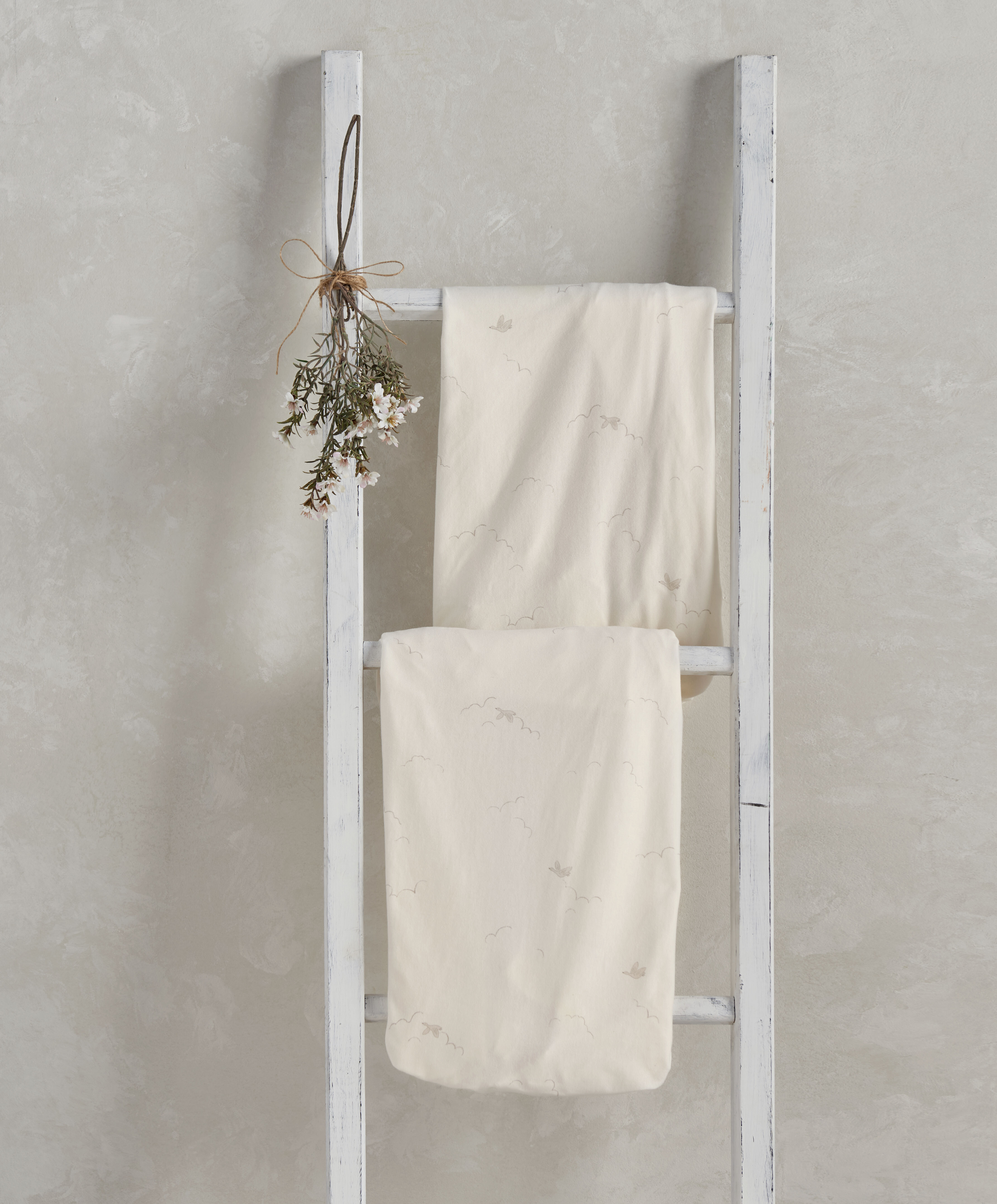 2 Cotbed Fitted Sheets Cream - Welcome to the World Duckling