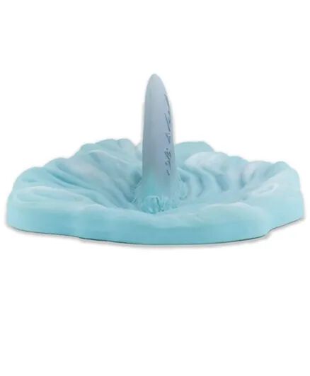 Oli & Carol Water Shark image number 4