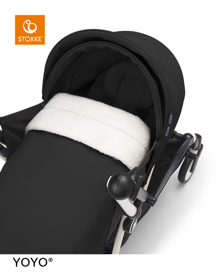 Stokke YOYO3 Black Frame with 0+ Newborn Pack Black image number 2