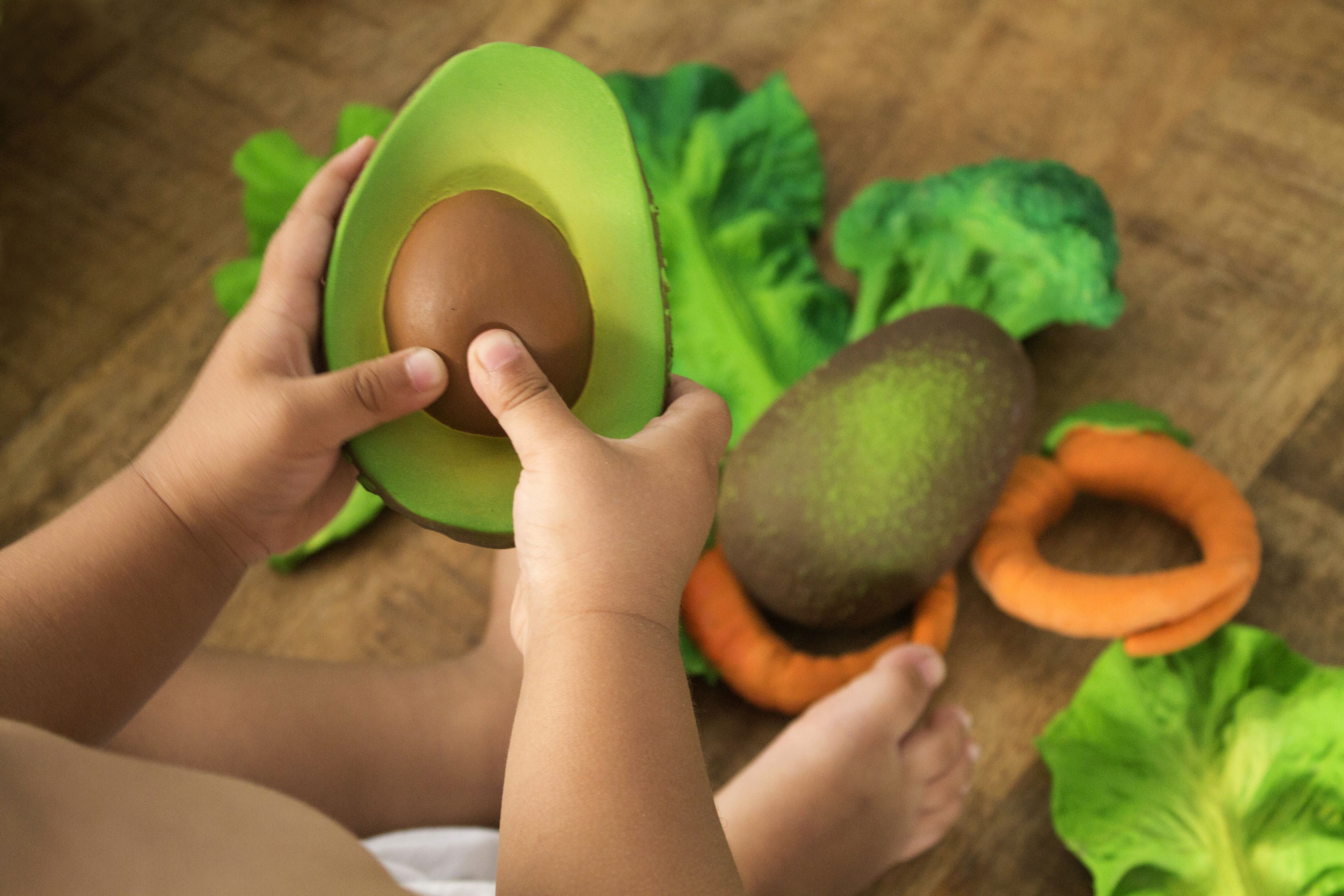 Oli & Carol Arnold The Avocado image number 6