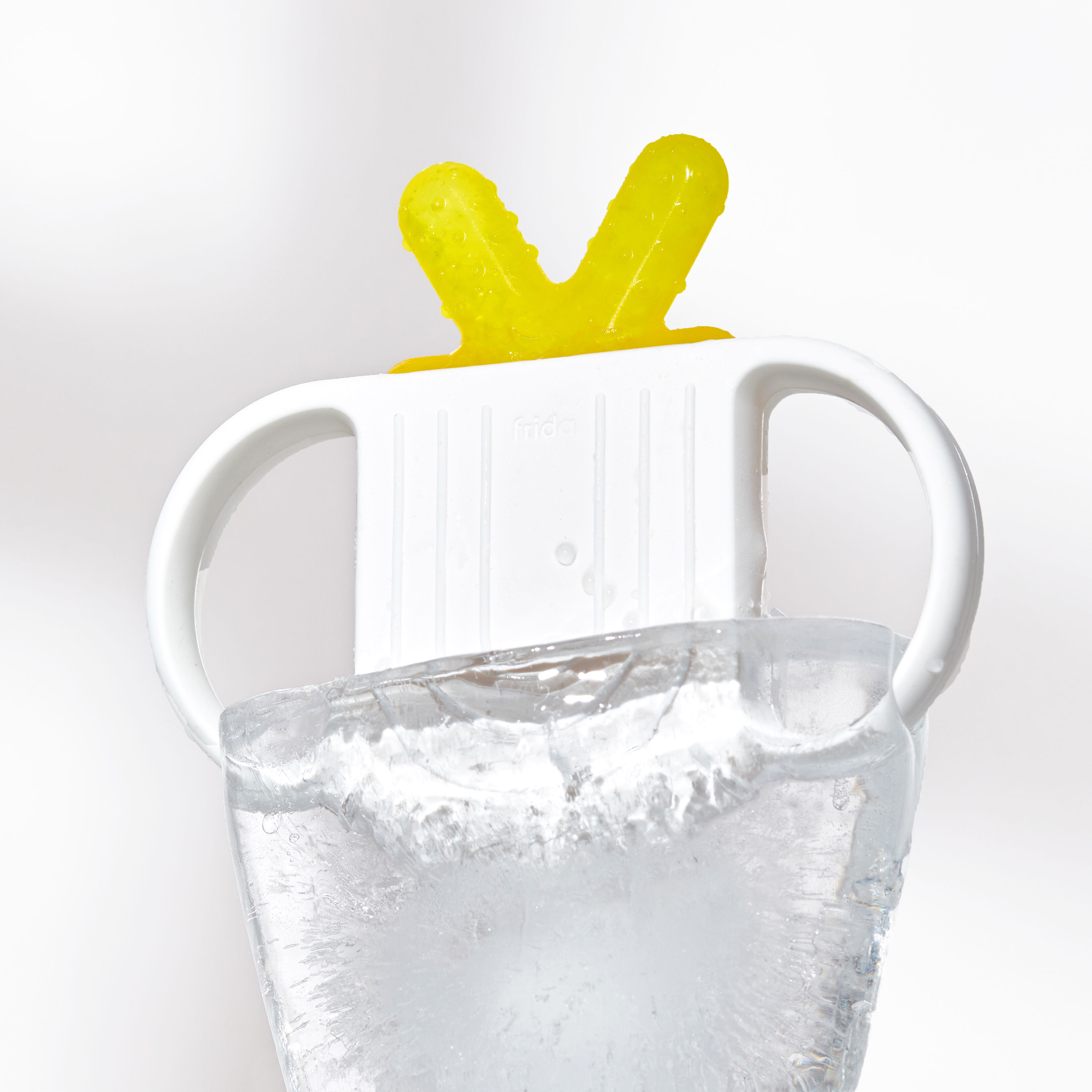 Fridababy - Not Too Cold To Hold Bpa Free Silicone Teether image number 3